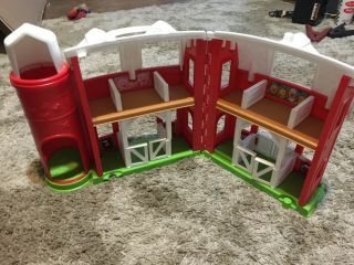 Fisher Price Little People Animal Friends Farm Barn with Sounds 2