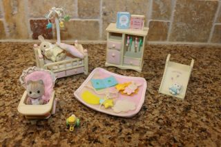 Epoch Calico Critters Sophies Pink Baby Nursery With Bunny Dollhouse Furniture