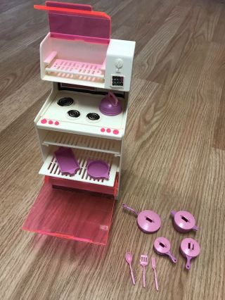Vintage Barbie Dream House Pink Stove With Accessories