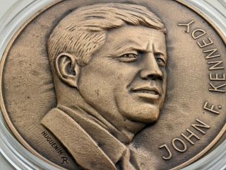 (1963) John F.  Kennedy President Commemorative medal by Huguenin R 60 mm 3