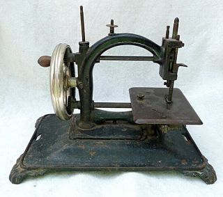 C.  1890 Cast Iron Hand Crank German Sewing Machine,  Nickel Plated Wheel 3