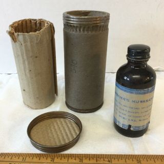 Antique Vtg Bottle Jar N C Burbank’s Muskrat Scent Wilton Maine Trapping