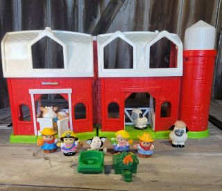 Fisher Price Little People Animal Friends Farm Barn With Sounds Farm Animals