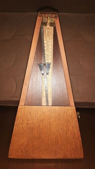 Vintage METRONOME DE MAELZEL by Seth Thomas Clocks in Wooden Casing.  VG Cond. 2