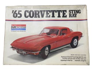 Monogram 1/8 Scale 1965 Corvette Sting Ray Complete Kit