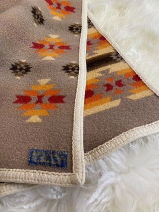 Vintage Pendleton Beaver State Wool Baby/lap Blanket 36”x50” Orange Brown Aztec