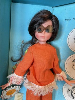 Vintage Italocremona Corinne Doll In outfit.  1965 Italy Mod/fashion doll 2