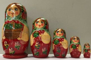 Russian 5 Nesting Dolls Matryoshka Babushka Authentic Hand Painted Signed 7 "