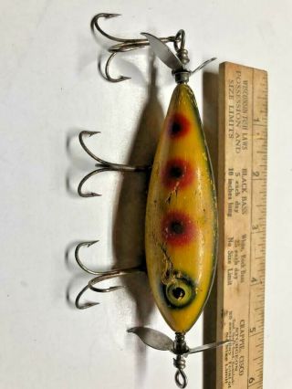South Bend Surf - O - Reno 1950’s Large Strawberry Spot Lure