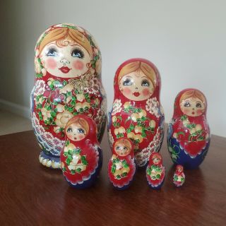 Vintage Russian Matryoshka Nesting Dolls Hand Painted,  Signed,  7 Pc.