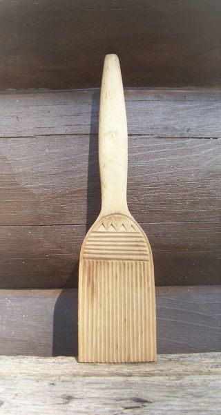 Antique Primitive Hand Carved Treen Wood Butter Press Paddle Mold Spoon Scoop