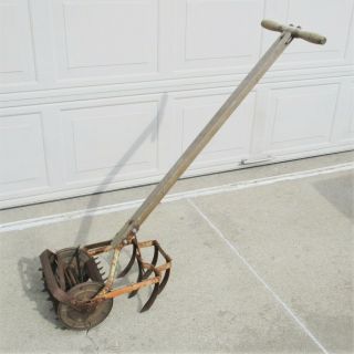 Vintage Roho Antique Garden Hand Push Cultivator Tiller Weed Plow Vegetable Claw