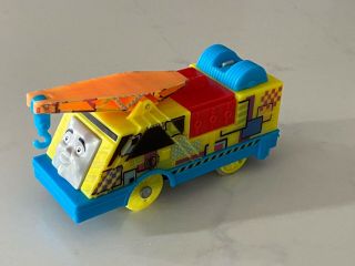 Thomas & Friends Fisher - Price Trackmaster Motorized Hyper Glow Kevin