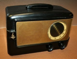 Vintage Old Antique Emerson Table Radio;bakelite,  Restored,  Great