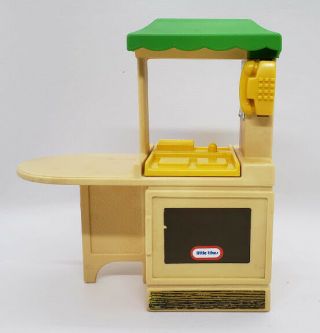 Vintage Little Tikes Dollhouse Kitchen And Island,  Sink And Stove Combo