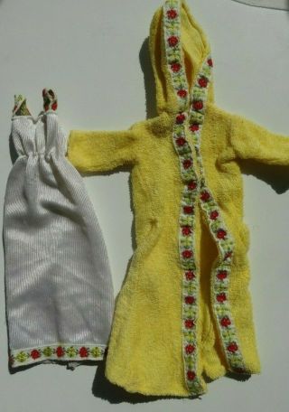 Vintage Pedigree Sindy 1979 Winter Nights Outfit Nightgown & Towelling Hood Robe