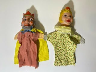 2 Vintage Punch And Judy 1960s - 1970s Hand Puppets King Mr Rogers Neighborhood ?