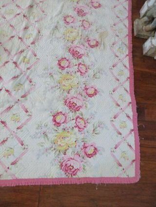 GORGEOUS Old Vintage Antique COMFORTER QUILT Blanket WHITE with PINK ROSES 2