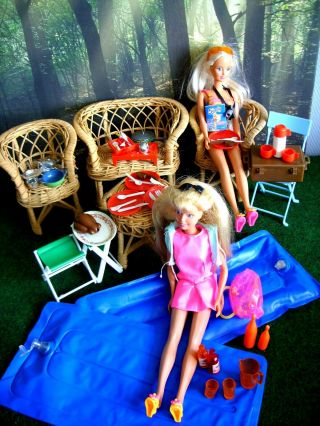 Vintage Sindy Doll X 2 With Picnic Tea Accessories Include Patio Furniture Lilo