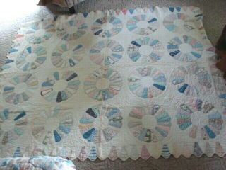 ANTIQUE 1920s 30s VINTAGE HAND MADE DRESDEN PLATE COTTON QUILT signed 2
