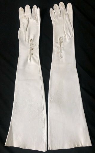Size 7 1/2,  23 1/4 Inch Vintage Off White Long Italian Leather Opera Gloves