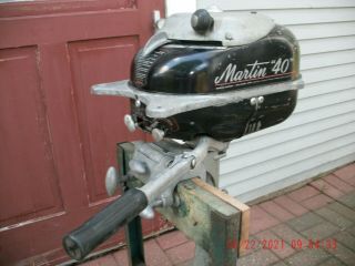 4.  5 Hp Antique Vintage 1946 Martin Model 40 Fresh Water Outboard Motor