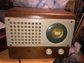 Vintage Old Antique Emerson Table Radio;model 510,  Comes On And Hums.