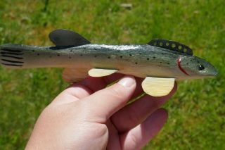 Vintage Unsigned Wood Ice Fishing Sucker Fish Decoy - 7 1/4 