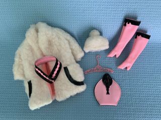 Vintage 1970 Barbie Lamb N Leather 1467 Coat Hat Belt Boots Purse