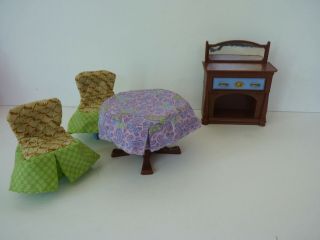 Fisher Price Loving Family Dollhouse Round Table,  2 Chairs,  Hutch And Covers