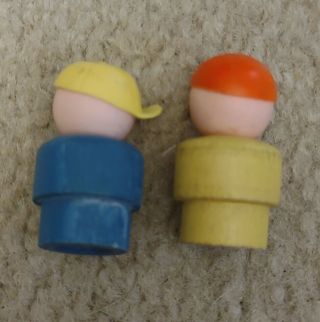 2 VINTAGE FISHER PRICE LITTLE PEOPLE YELLOW BODY ANGRY MAD BUTCH BOY WOOD & BLUE 2