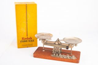 Antique Eastman Kodak Co Photographic Darkroom Chemical Studio Scale V11