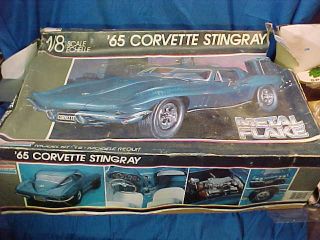 1988 Monogram 1/8 Scale 1965 Corvette Stingray Unbuilt Model Kit