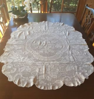 Vintage Mary Card ? Ecru Crochet Filet Briar Rose Tablecloth Centrepiece 112cm