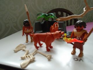 Playmobil Stone Age Set 5102 Caveman Sabre Toothed Tigers.  Ice Age
