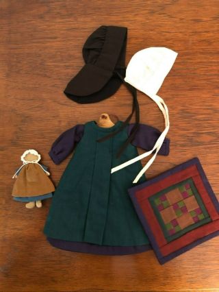 Gail Wilson Amish Outfit,  Doll & Quilt For Early American Doll Series Vintage
