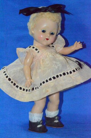 Vintage 7.  5 " Vogue Ginny Doll Strung In Tagged Dress & Center Snap Shoes Pl
