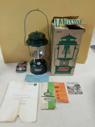 Vintage 1973 Green Coleman Two Mantle Lantern 220h195 Us Plywood Prize