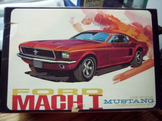 Amt 1968 Ford Mustang " Mach 1 " Annual Issue 2148 - 200 Molded In Red