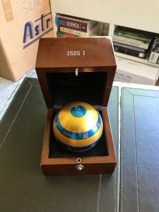 Isis 1 Puzzle Ball