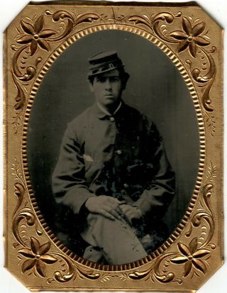 Large 1/4 Plate Antique 1860s Civil War Tintype Photo Seated Union Soldier W/cap