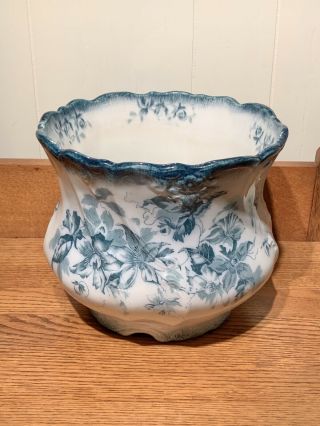 Antique Wheeling Pottery La Belle China Blue & White Floral Chamber Pot