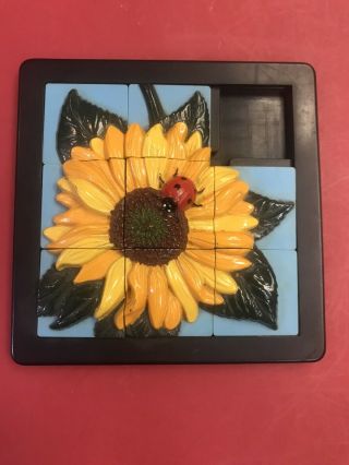 1993 Damert Red And Black Lady Bug On A Yellow Sunflower 3 - D Slide Puzzle
