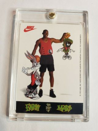 1993 Nike Jordan/warner Brothers Michael Jordan Bugs Bunny (palming Martian) Hof