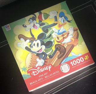 Disney Fine Art 1000 Piece Jigsaw Puzzle Mickey Goofy Donald Surf Trio & Poster