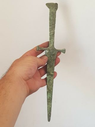 Rare 1200 B.  C.  Ancient Luristan,  Dagger,  Sword.  Zoomorphic Terminal.  390 Gr.  315mm