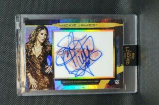 2020 Topps Fully Loaded Mickie James Auto Kiss Card Gold /50