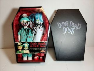 Mezco Living Dead Dolls Doctor Dedwin & Nurse Necro 99962 - Px Opened