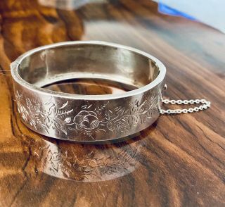 Antique Sterling Silver Victorian Engraved Hinged Bangle Bracelet