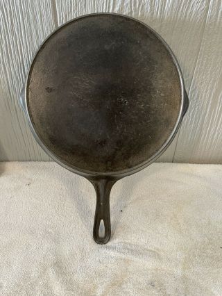 Vollrath Ware Cast Iron Skillet 9 With Heat Ring Sits Flat Unmarked 11”
